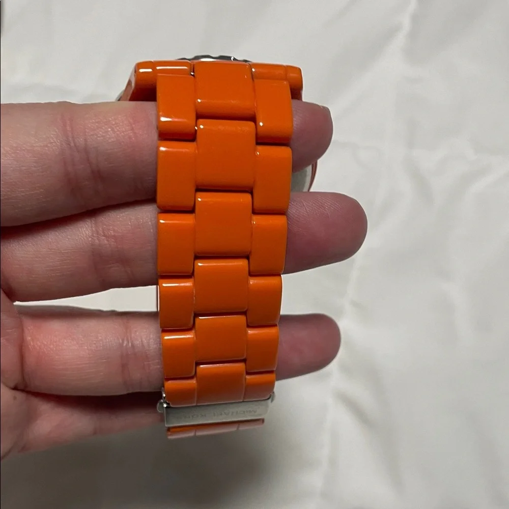 Vintage Michael Kors Orange Chronograph Watch - Picture 7 of 9